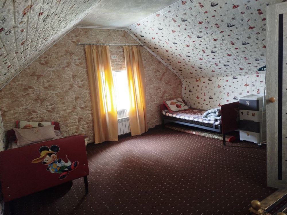 Uy sotiladi 1.8 sotik