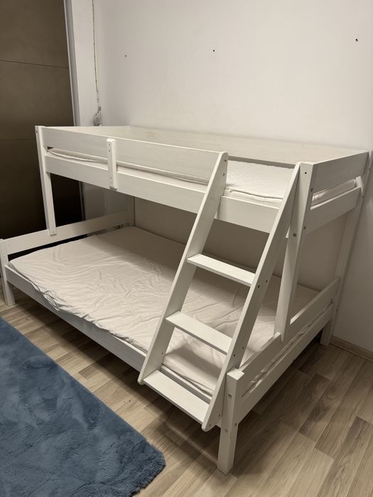 Bunk Bed - Paturi supraetajate