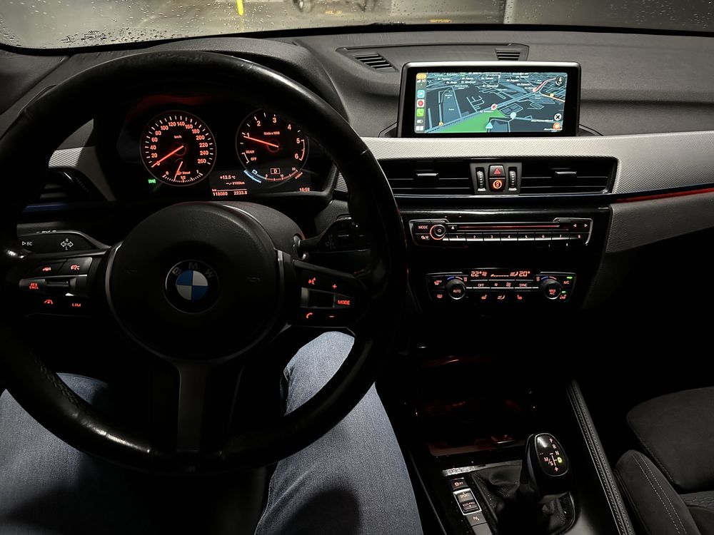 Vand BMW X1 M PACHET interior/exterior extrem de dorata