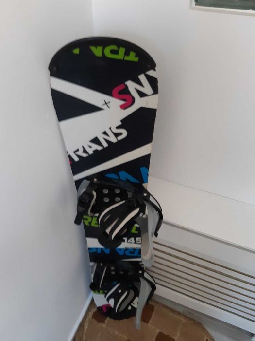 Placa snowboard 145 cm Trans cu legaturi incluse