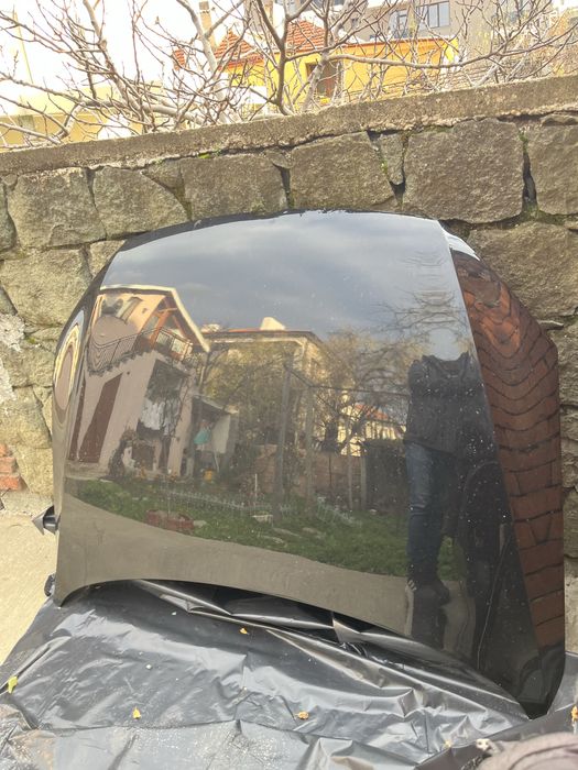 Преден капак за VW Passat B7 черен