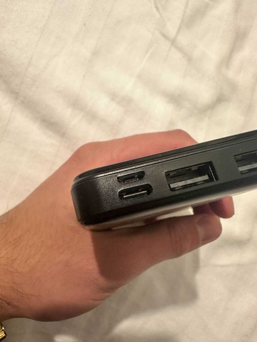 Baterie Externa 10000 mAh cu Incarcare Wireless - Type-C