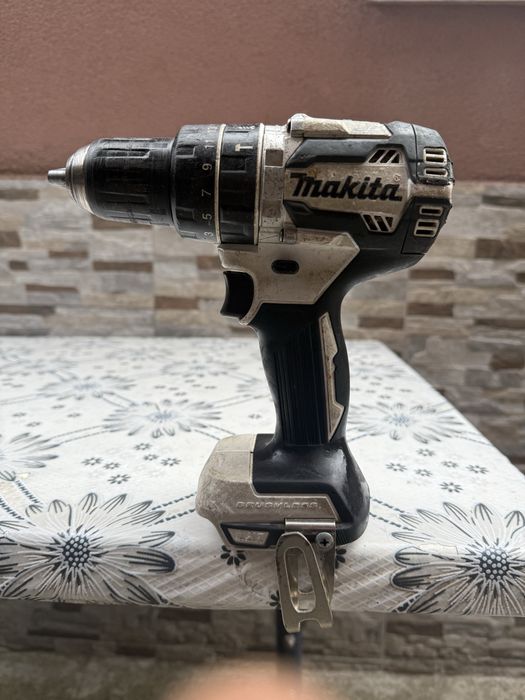 Акумулаторен ударен винтоверт MAKITA