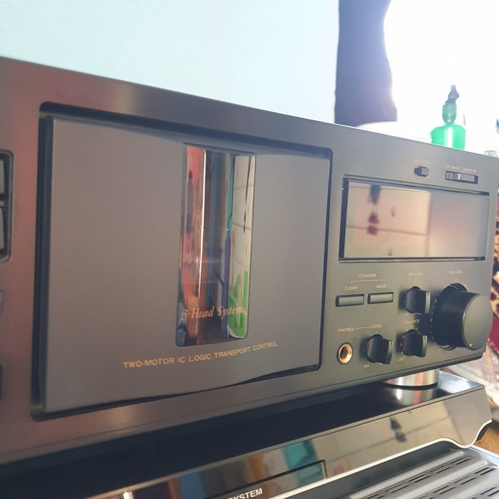 Кассетная дека TEAC V1010, легенда 85 года