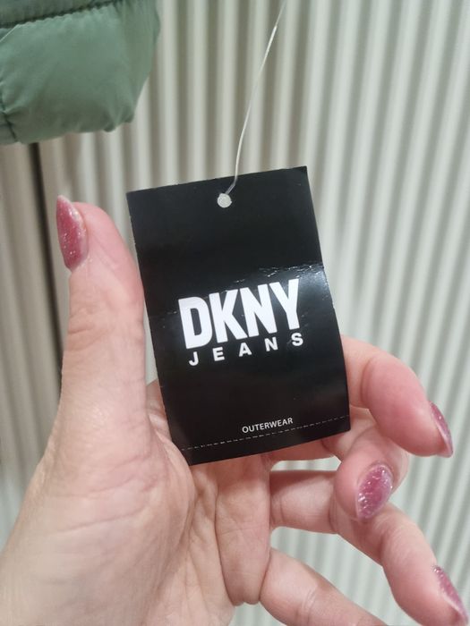 Детско зимно яке DKNY