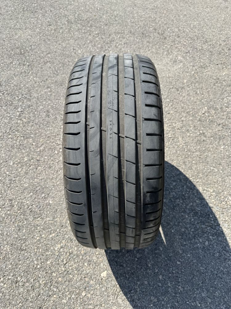 Nokian 235 45 ZR 18 , 1 брой
