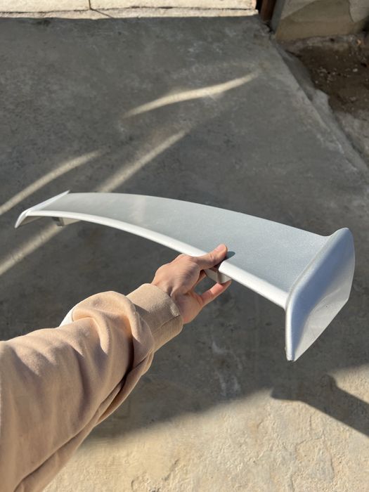 Продается спойлер от Spark