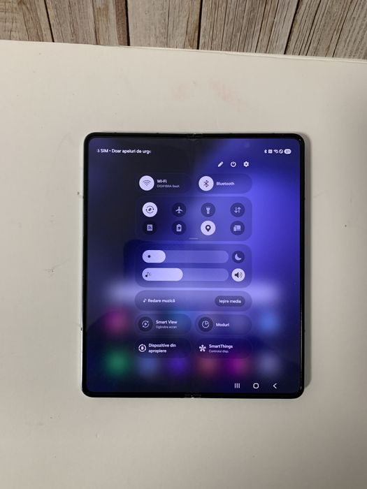 Samsung Z Fold 5