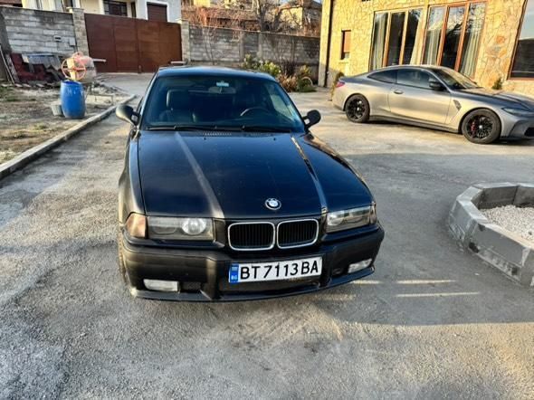 Бмв 316 със зимни гуми.