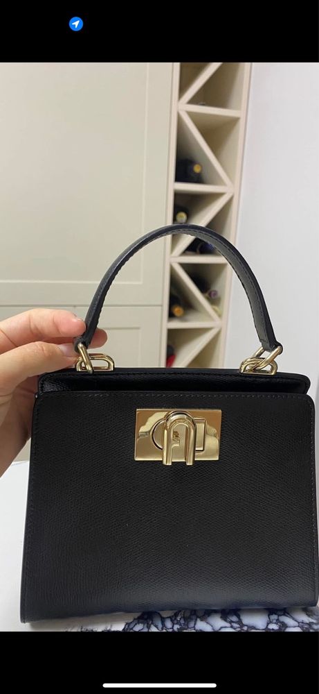 Geanta Furla mica