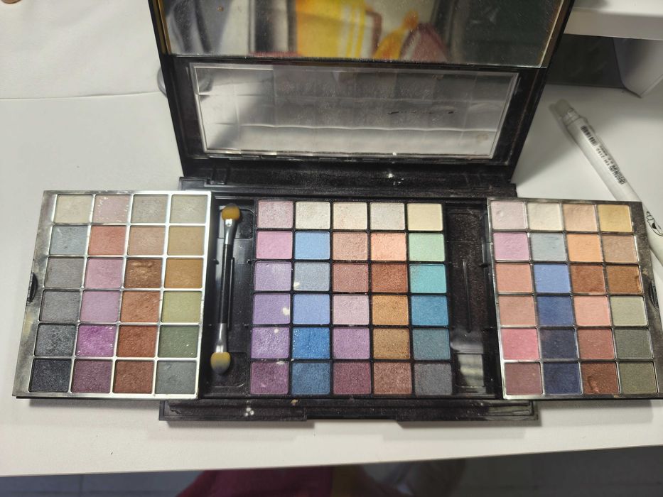 Палитри за грим , за лична и професионална употреба 2