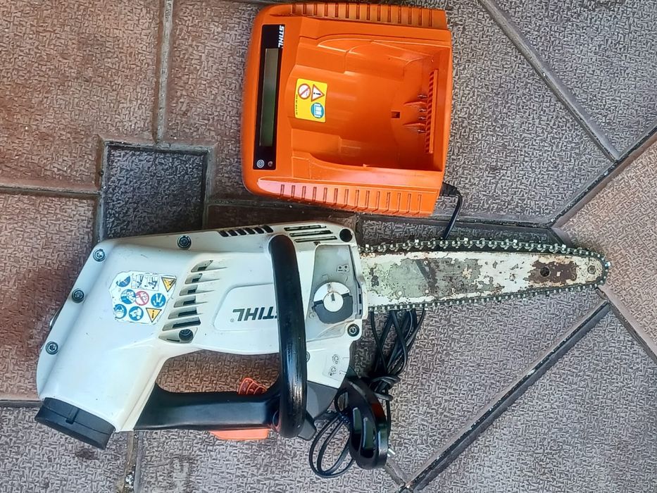 Drujba electrica STIHL MSA 160 Țin stare excelenta