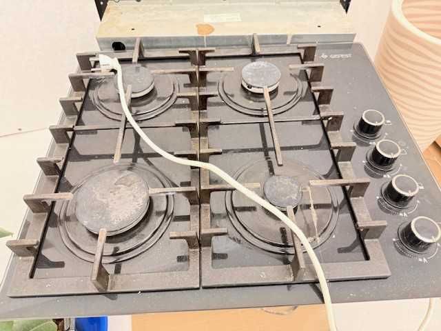 Продам газовую варочную панель GEFEST