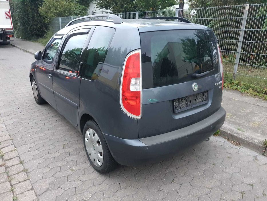 Шкода Румстер 1.2 LPG газова уредба Климатик Skoda Roomster