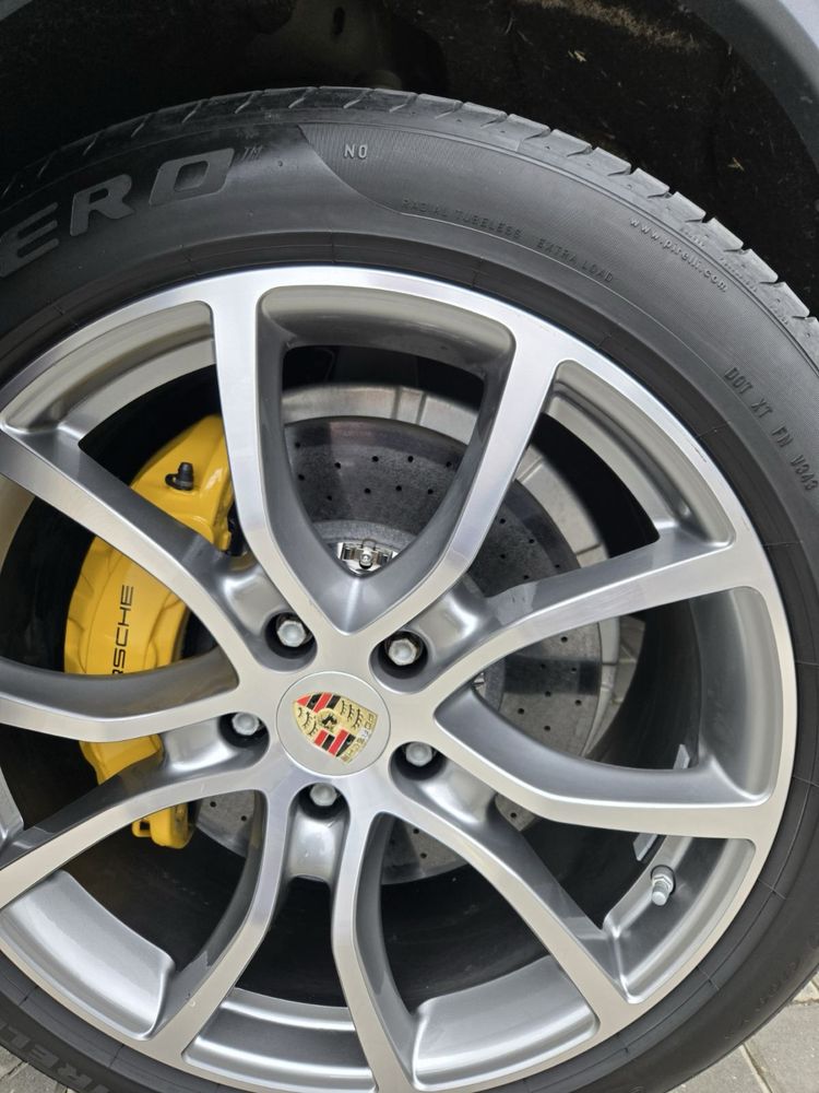 Джанти с гуми за Porsche Cayenne