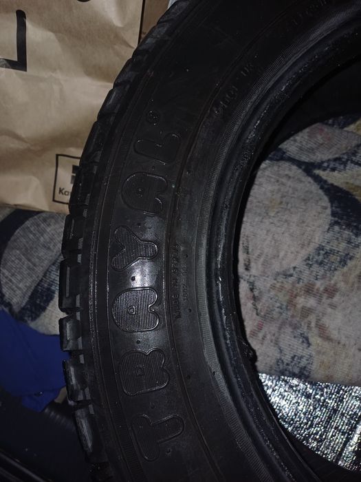 Cauciucuri iarna R15