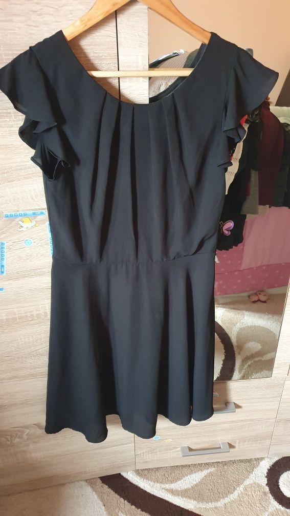 Rochie neagra 40