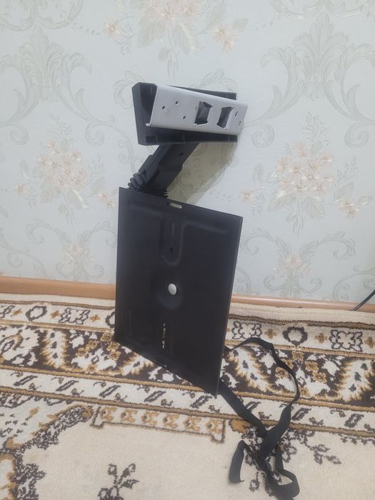 Кронштейн для телевизора