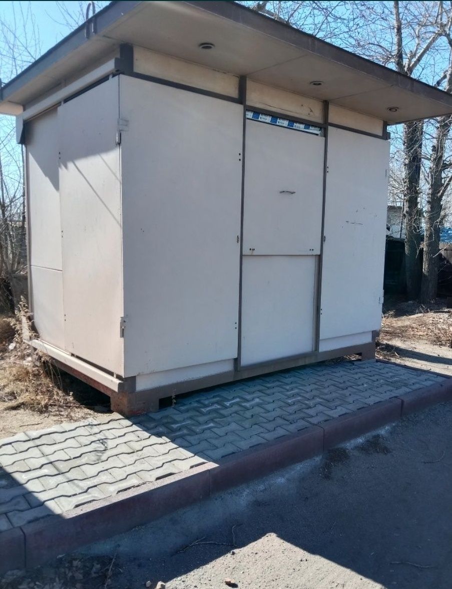 Бутик қалың темірден
