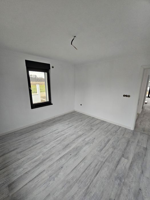Casa de vânzare!