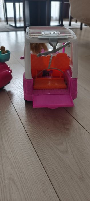 Барбита с кола,мотор и колело