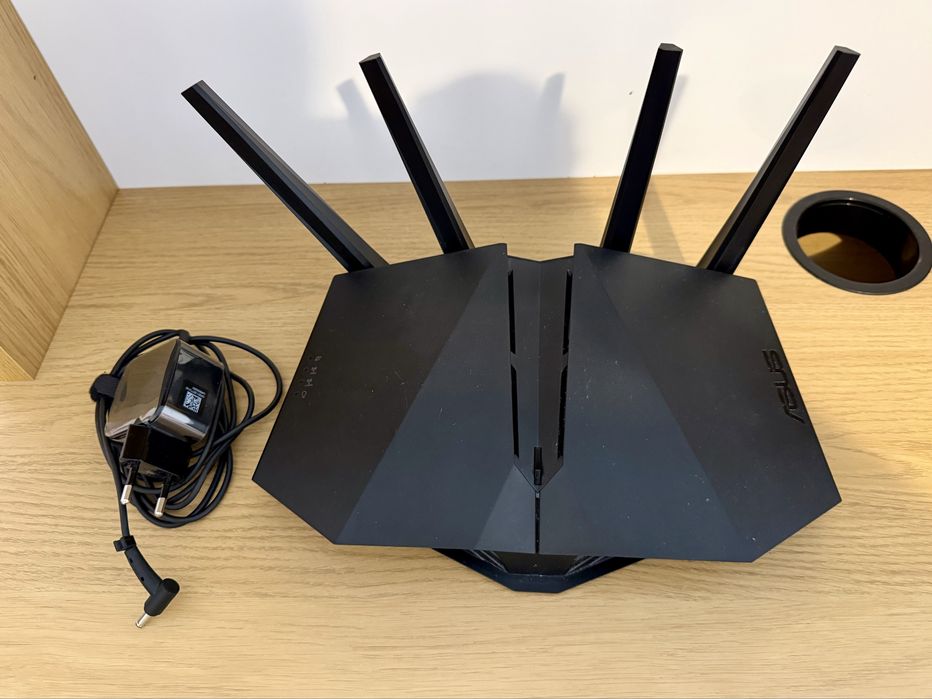 Router Gaming ASUS RT-AX82U – WiFi 6