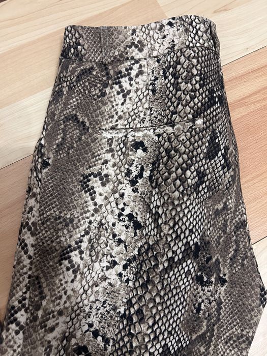 Панталон Stradivarius