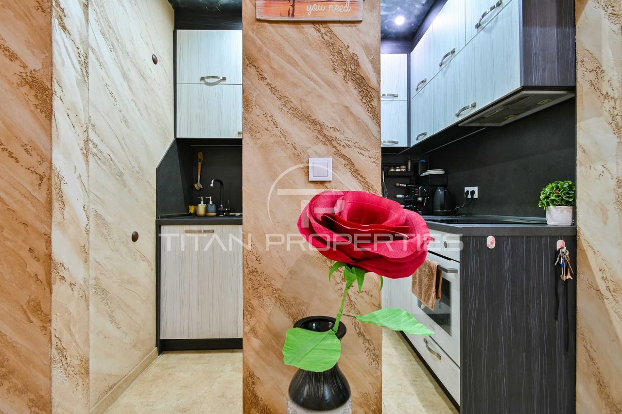 Продава се Тристаен апартамент в София, Люлин 4 - 81 кв.м за 2223 €/кв.м - Снимка #3