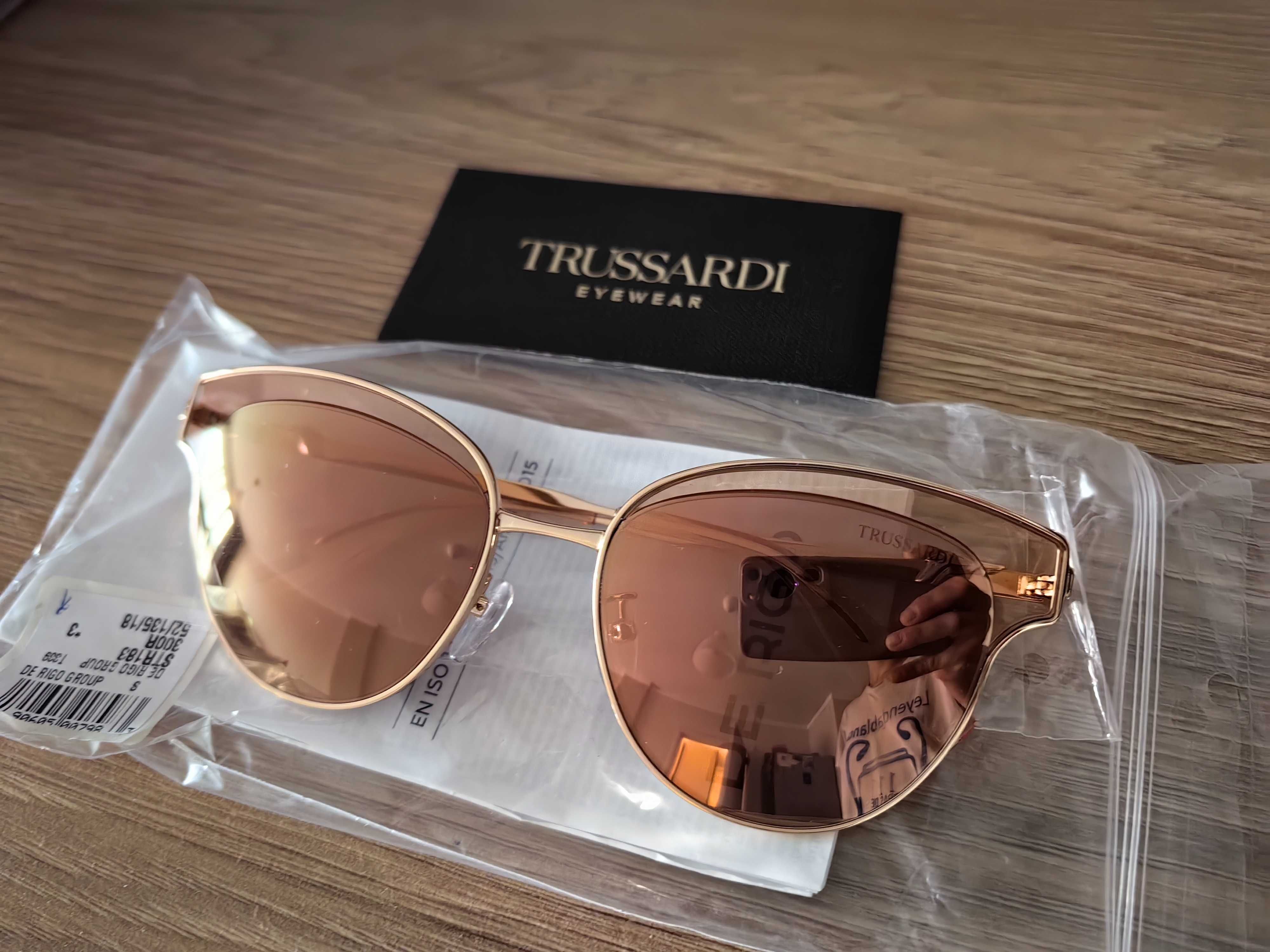 Нови очила Trussardi