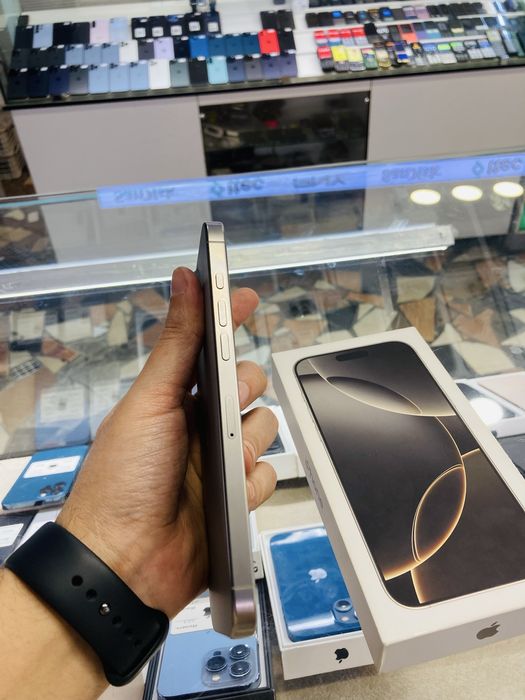iPhone 16 Pro Max 256 gb natural 99%