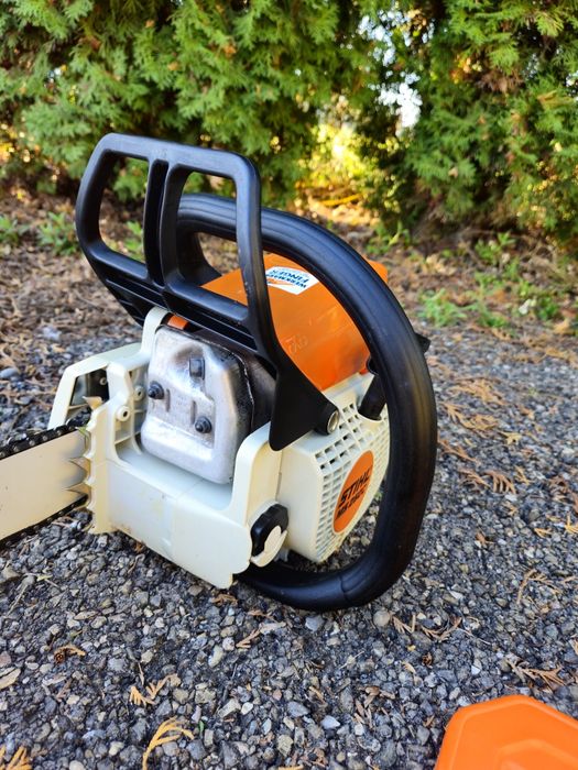 Drujbă Stihl Ms 250C ca nouă import Germania