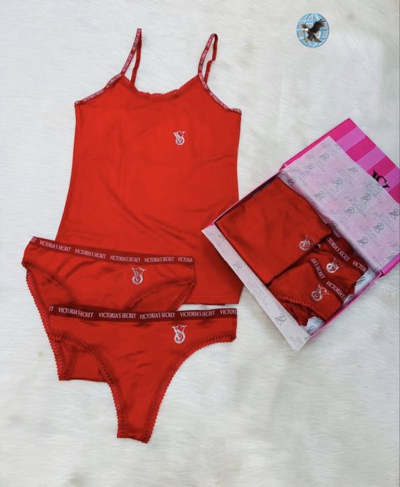 Set lenjerie intima pentru ea ,cadoul perfect