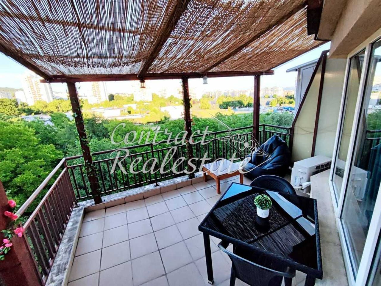 Продава се Едностаен апартамент в Варна, Възраждане 1 - 46 кв.м за 2300 €/кв.м - Снимка #8