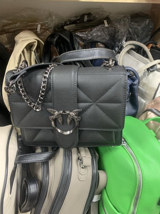 Pinko дамска чанта