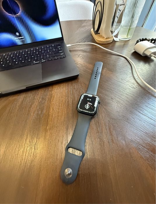 Apple Watch Series 9 GPS M/L 45 мм синий-черный