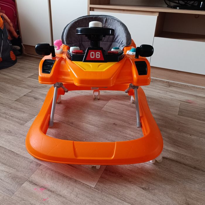 Продаются ходунки в отличном состоянии