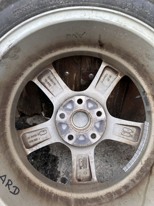 17 5х112 джанти със зимни гуми