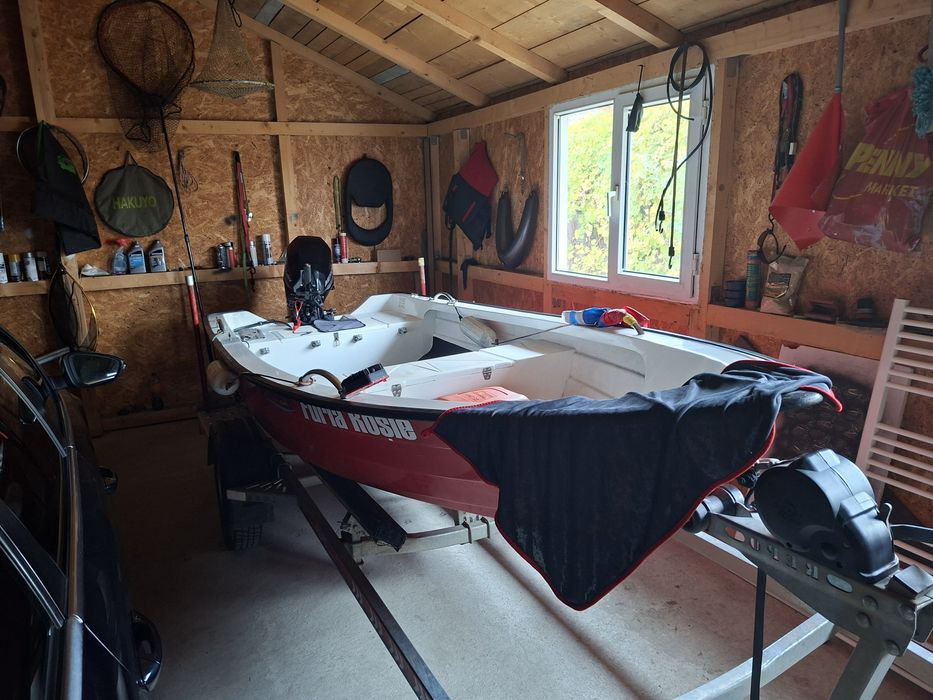 FIBROMARINE 380 an 2021+ motor Mercury 15 cp an 2022