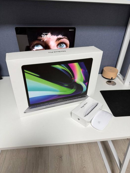 MacBook Pro 13.3” M1 16 ГБ RAM / 512 ГБ SSD