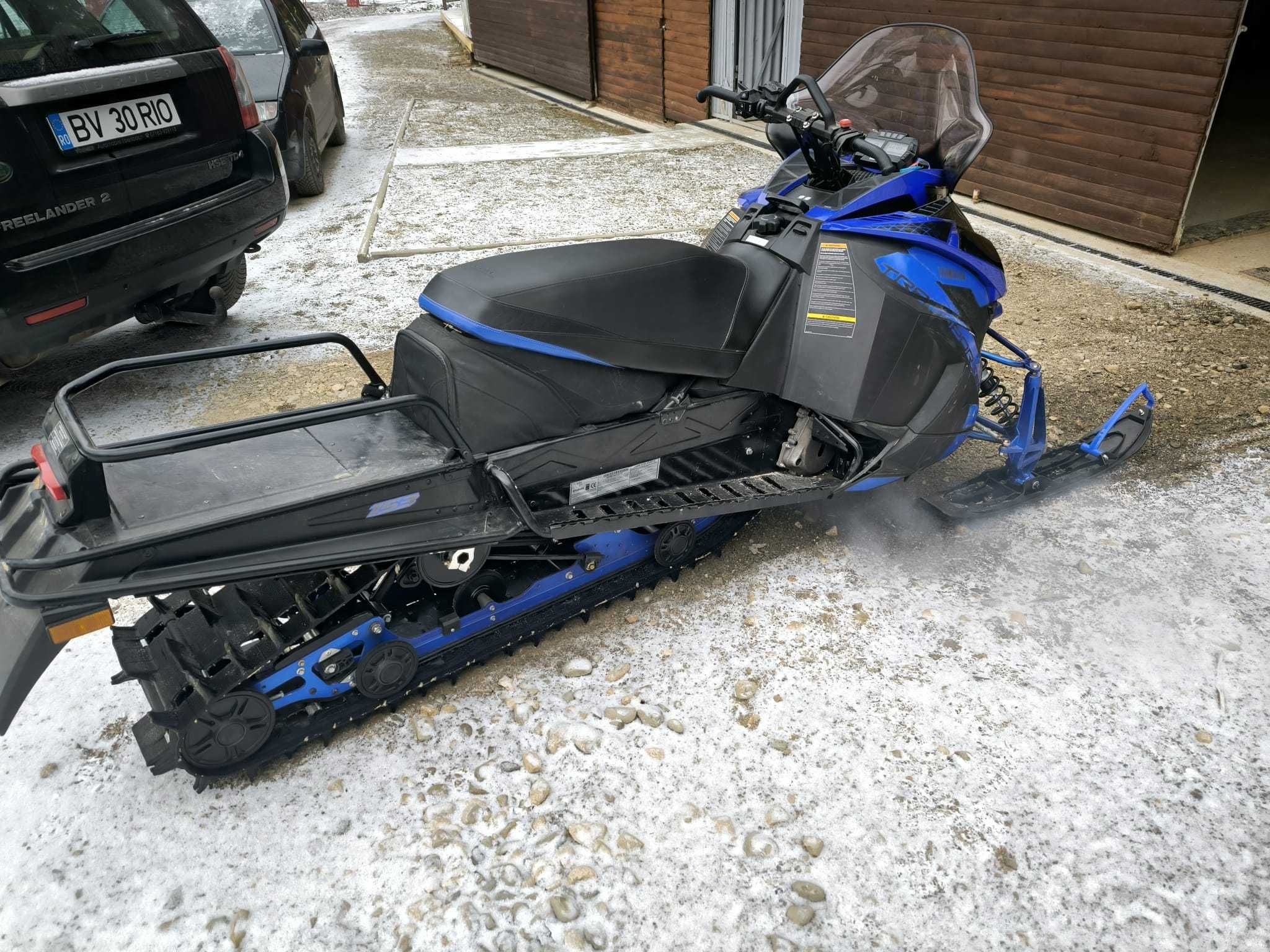 Snowmobil Yamaha SNO/MNG