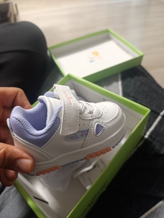 Обувки Матстар женски чисто нови не носени с етикета