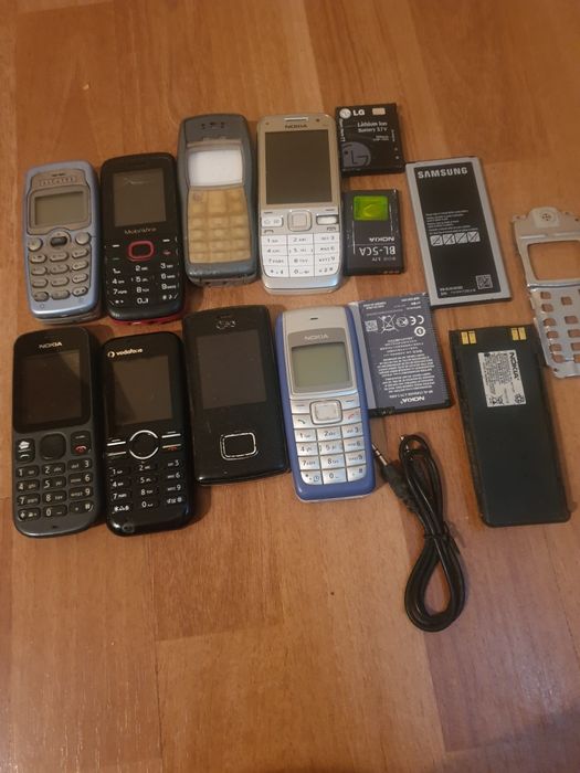 Telefoane pentru piese-încărcătoare