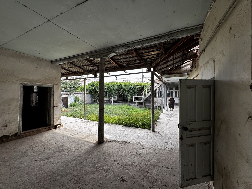 Buxoro tuman galaosiyo shaharda 6.7sotoq uchastka sotiladi