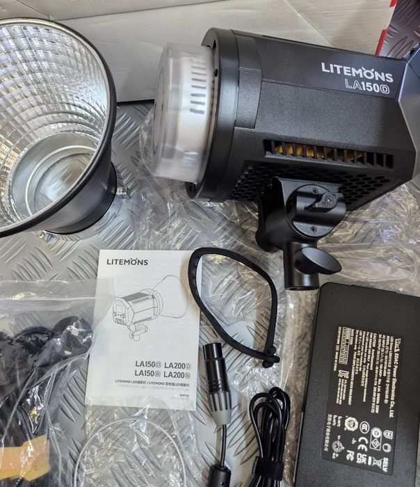 LED осветление Godox Litemons LA150D 5600K