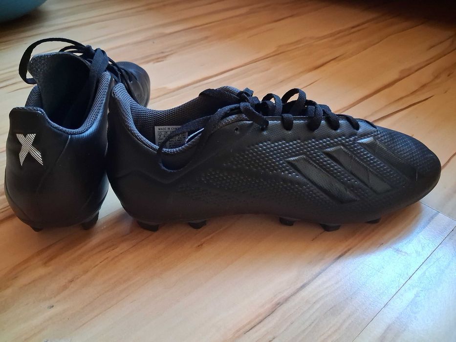 Бутонки Adidas 40 размер