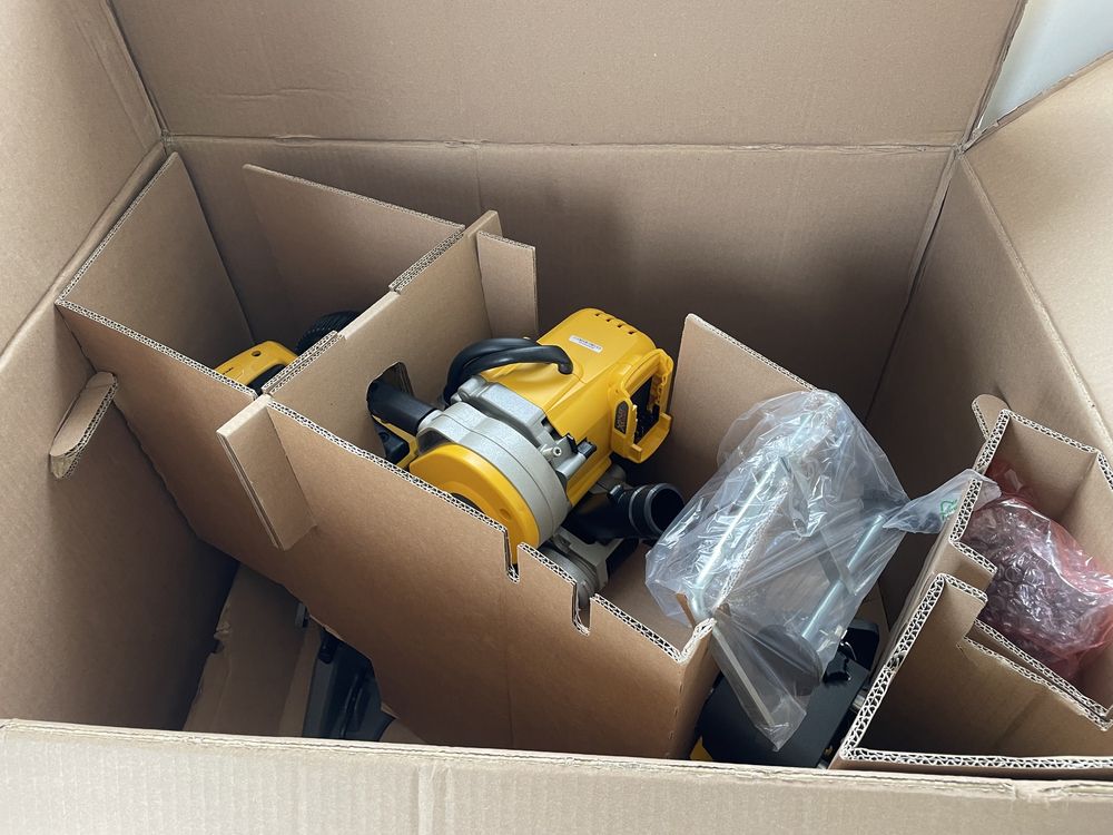 DeWALT DCS727N-XJ, XR. Circular Stationar Profesional, Original Nou !