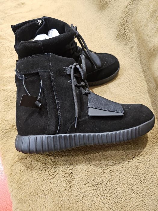 Adidas Yeezy 750