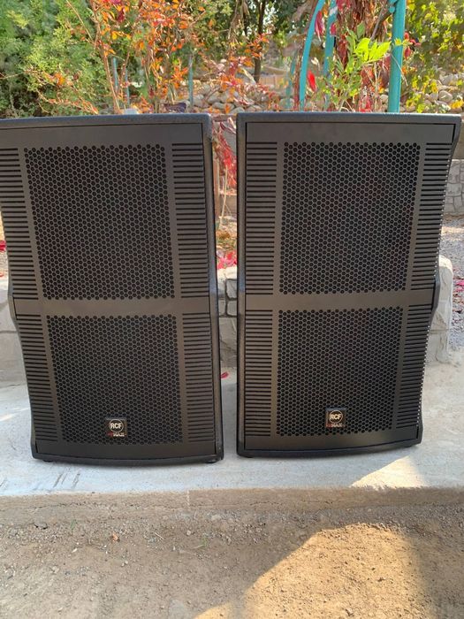 RCF 15 duym 2 ta aktiv kalonka+ 2 ta stoyka sotiladi