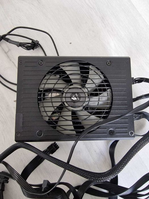 Sursa Corsair AX1200i