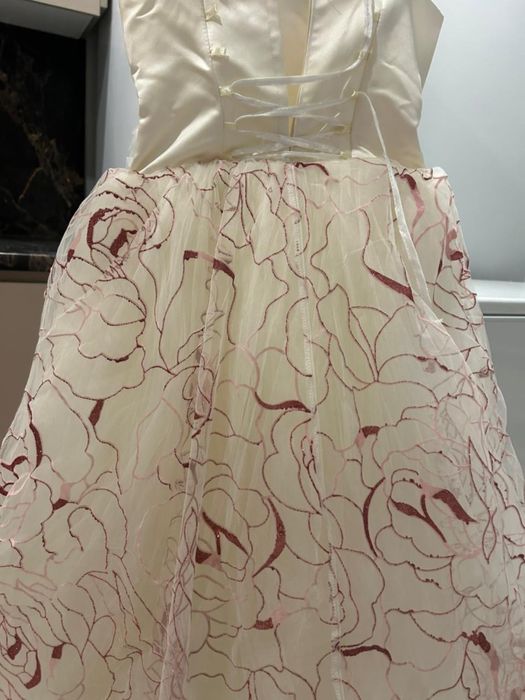 Детское вечернее платье.